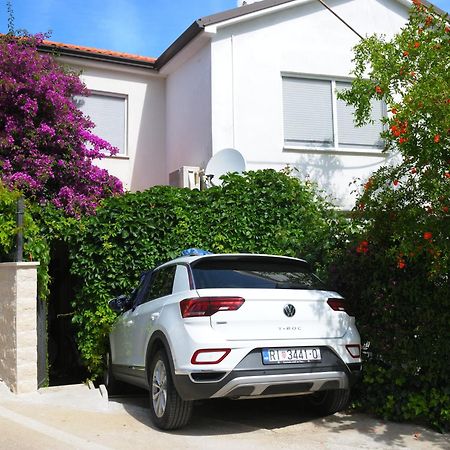 Apartments Antares Мали-Лошинь Экстерьер фото